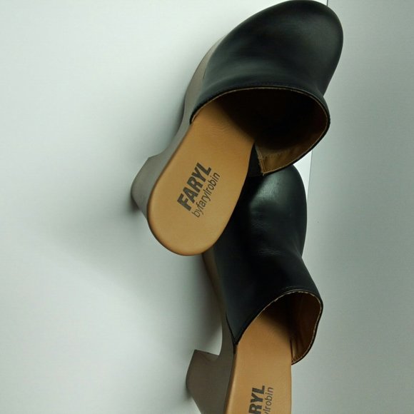 Faryl  Shoes 8 1/2 Mules - Picture 3 of 5